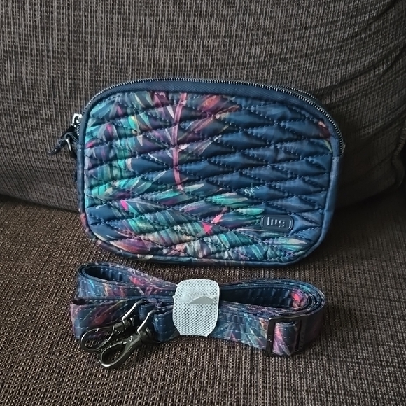 Lug Coupe in Tropical Multi - Picture 1 of 4